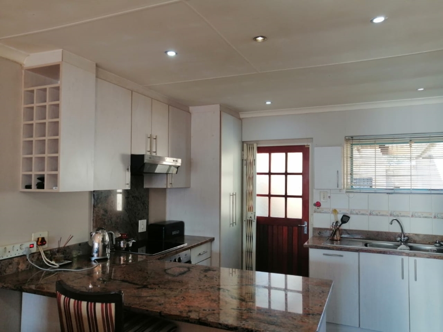 2 Bedroom Property for Sale in Abbotsford Eastern Cape